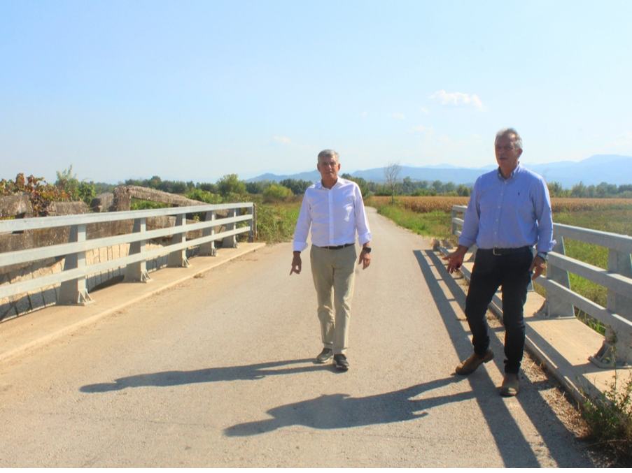 Αντιπλημμυρικό έργο και πεζοδρόμια κατασκευάζει στο Γοργογύρι Τρικάλων η Περιφέρεια Θεσσαλίας
