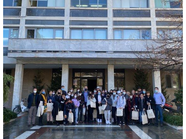 Μαθητές Erasmus  γνώρισαν την Περιφέρεια Θεσσαλίας    και το Κέντρο Ευρωπαϊκής Πληροφόρησης  Europe Direct