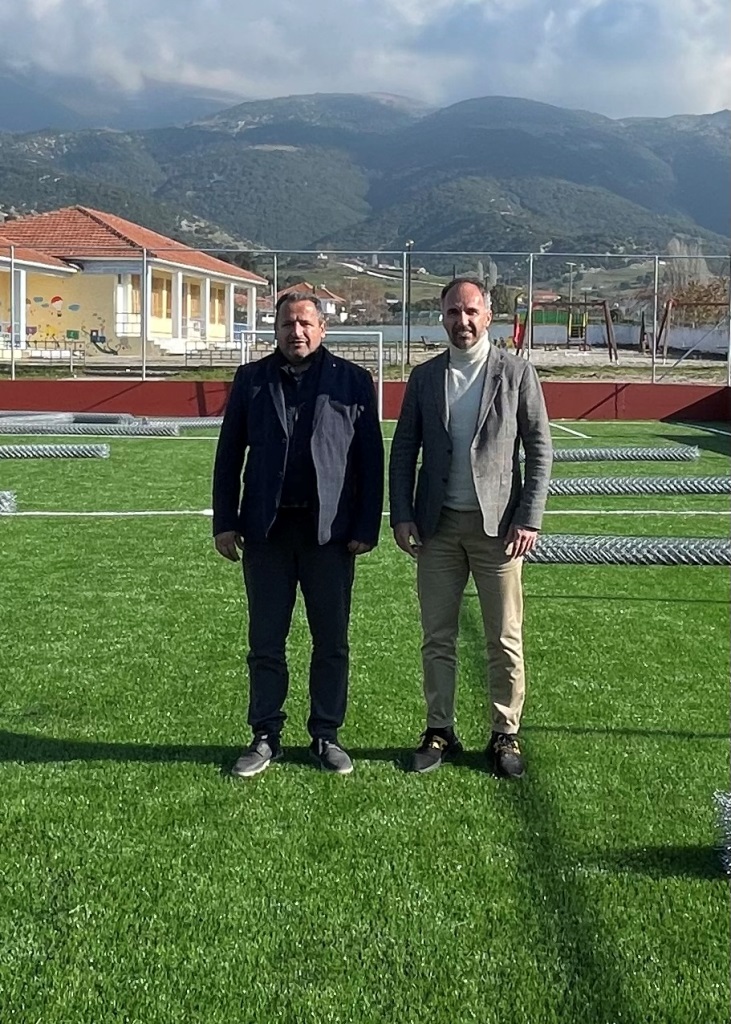 Ολοκληρώνονται οι εργασίες στο νέο γήπεδο 5Χ5 στα Καλύβια Ελασσόνας