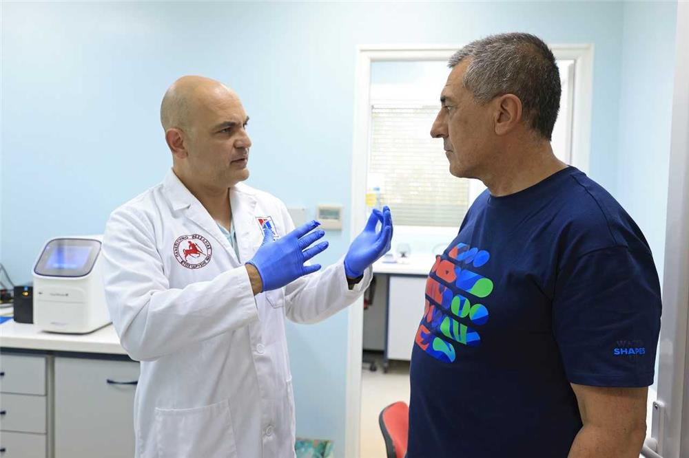 Ικανοποίηση Κουρέτα για το έργο του Κτηνιατρικού Εργαστηρίου για την αντιμετώπιση της ευλογιάς