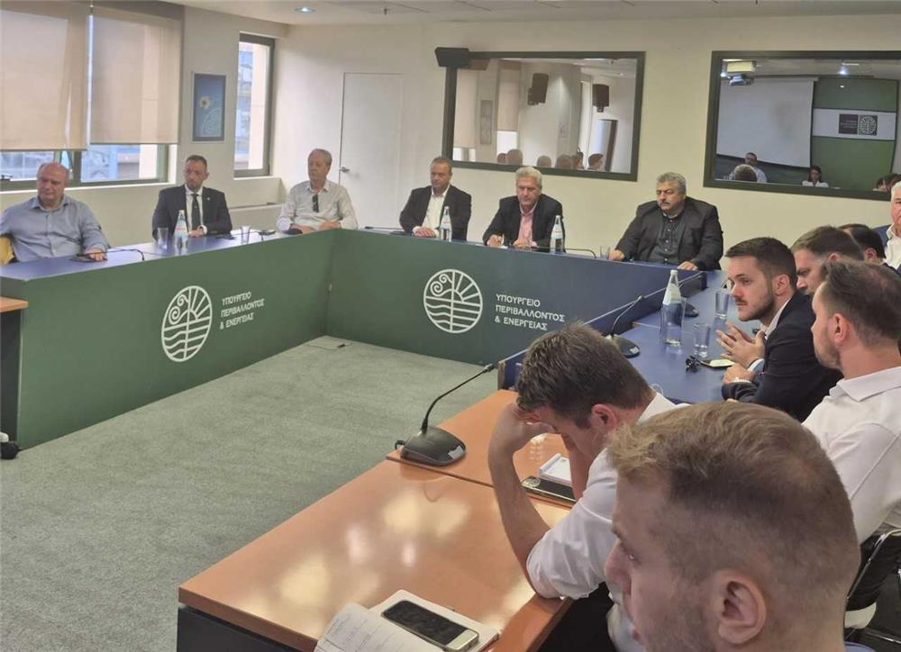 Διαβεβαιώσεις Ν.Τσάφου πως παραμένει “ζωντανό” το Πρόγραμμα “Απόλλων” στην συνάντηση με τις Ενεργειακές Κοινότητες