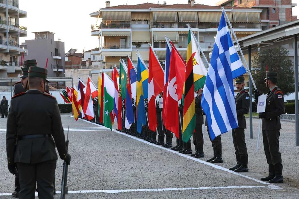 Περηφάνια στην τελετή έναρξης του 60ου Παγκόσμιου Πρωταθλήματος Ανώμαλου Δρόμου Ενόπλων Δυνάμεων στην Πύλη Τρικάλων
