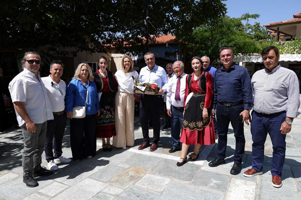 Ολοκληρώνεται ο οδικός άξονας Βλαχογιάννι - Αγρελιά από την Περιφέρεια 