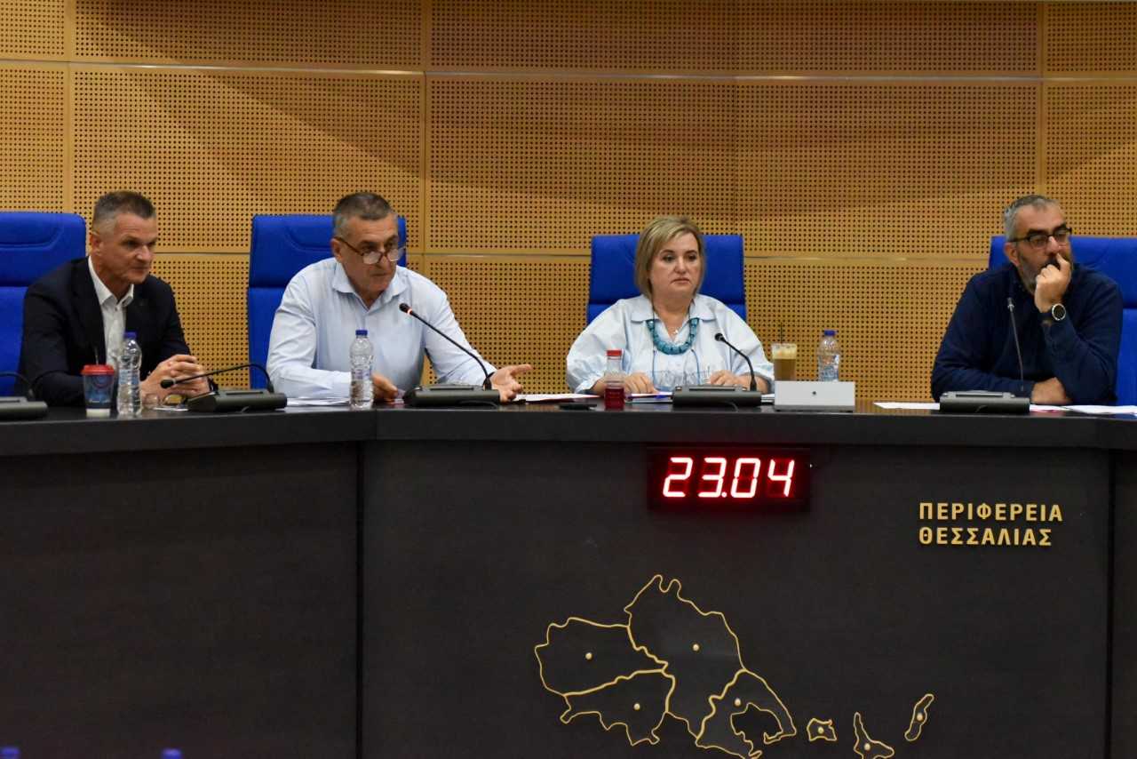 «Όχι στο κλείσιμο του υποκαταστήματος της ΔΕΗ στον Αλμυρό»