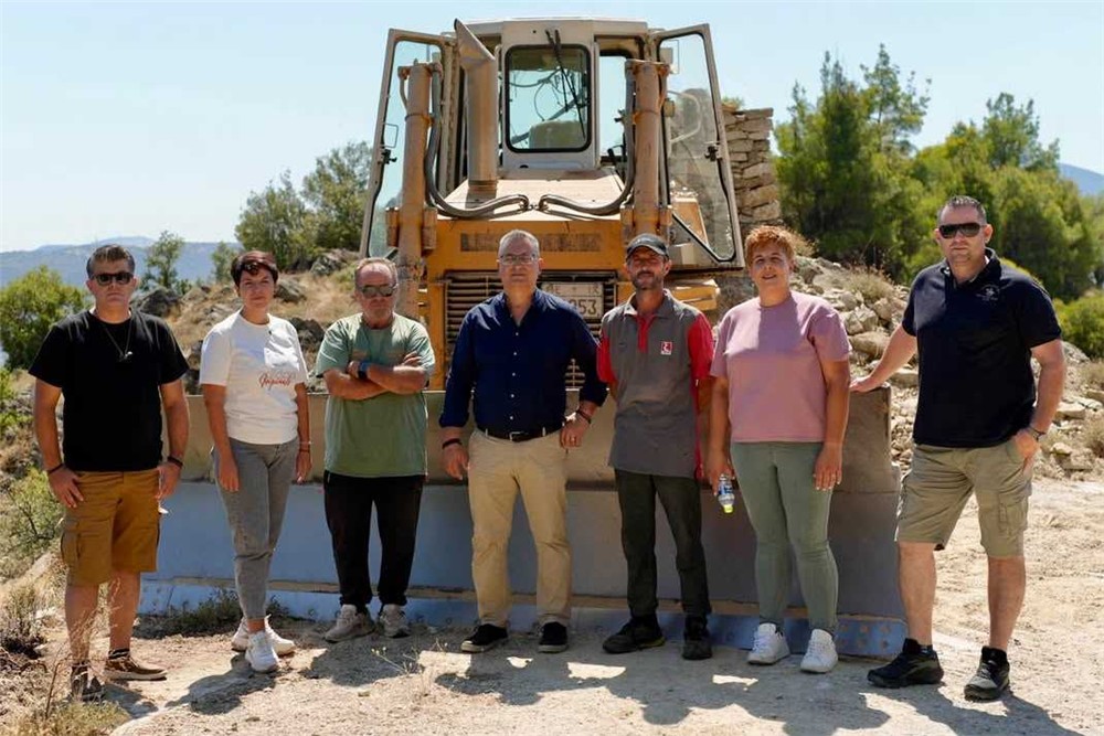 Αυτοψία της Μαρίας Γαλλιού  σε  έργα αγροτικής οδοποιίας στην Ελασσόνα